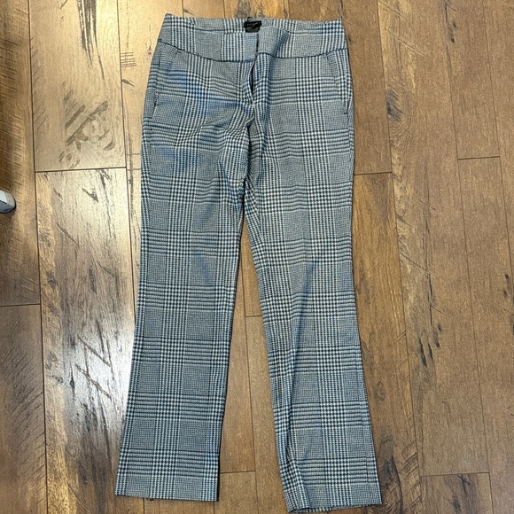 Ann Taylor Factory Black and White Plaid Pantsuit - Picture 2 of 9